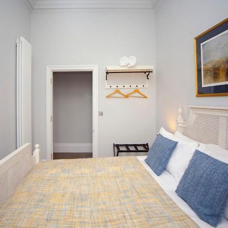 Stylish City Centre Apartment - Bath Buitenkant foto