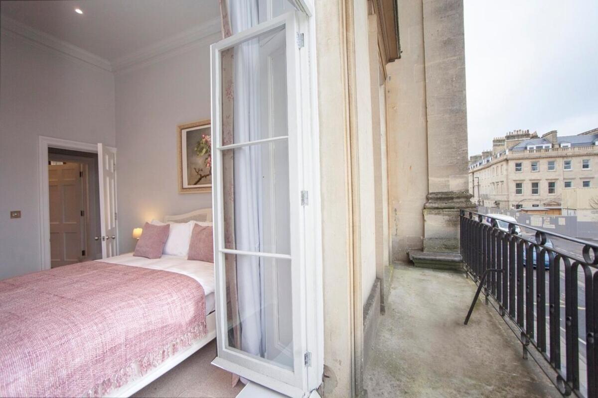 Stylish City Centre Apartment - Bath Buitenkant foto